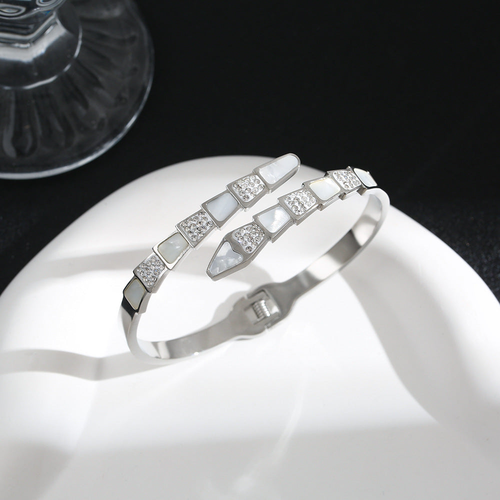 3 COLORS / / MARJORIE / /BANGLE