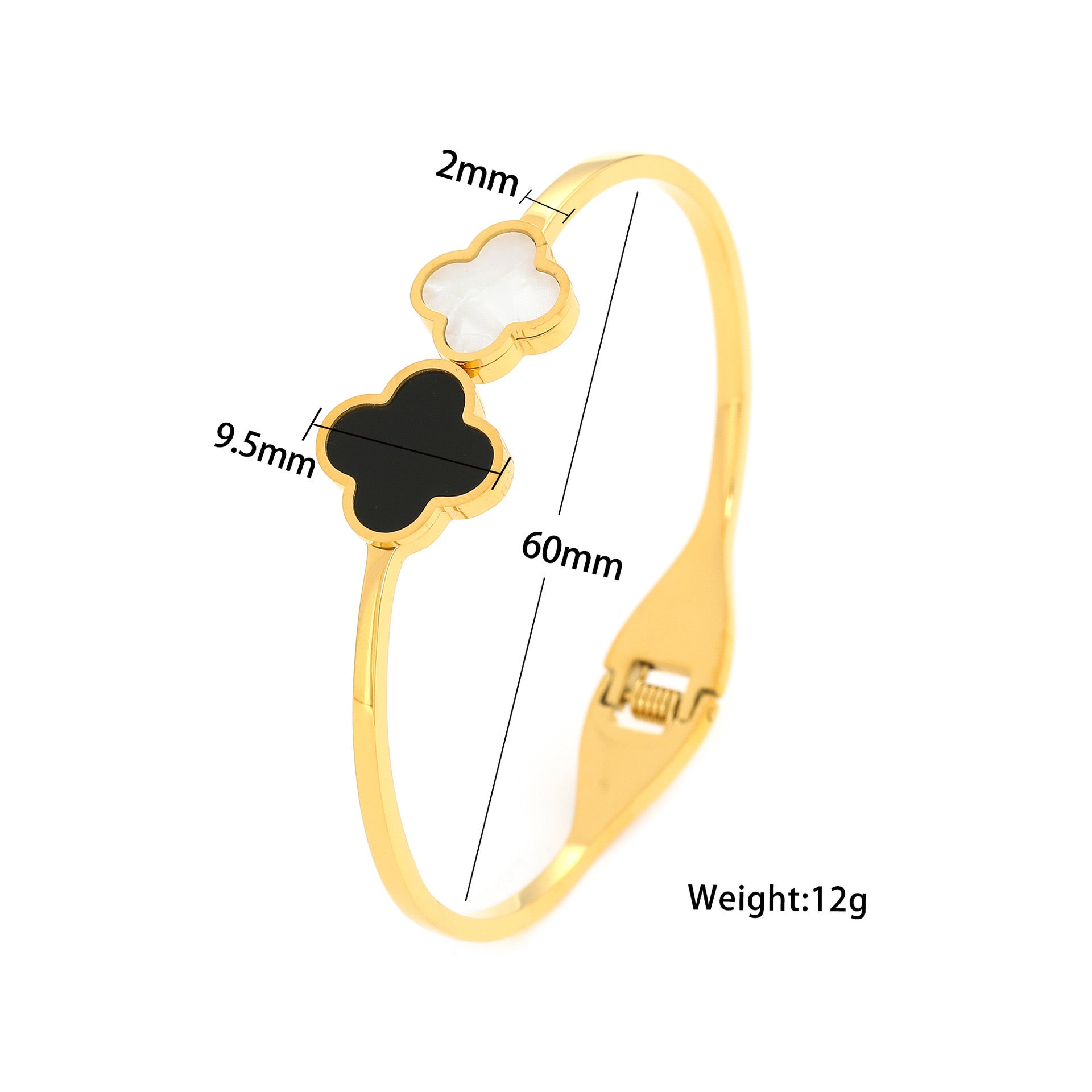 Black and white flowers / / Bangle