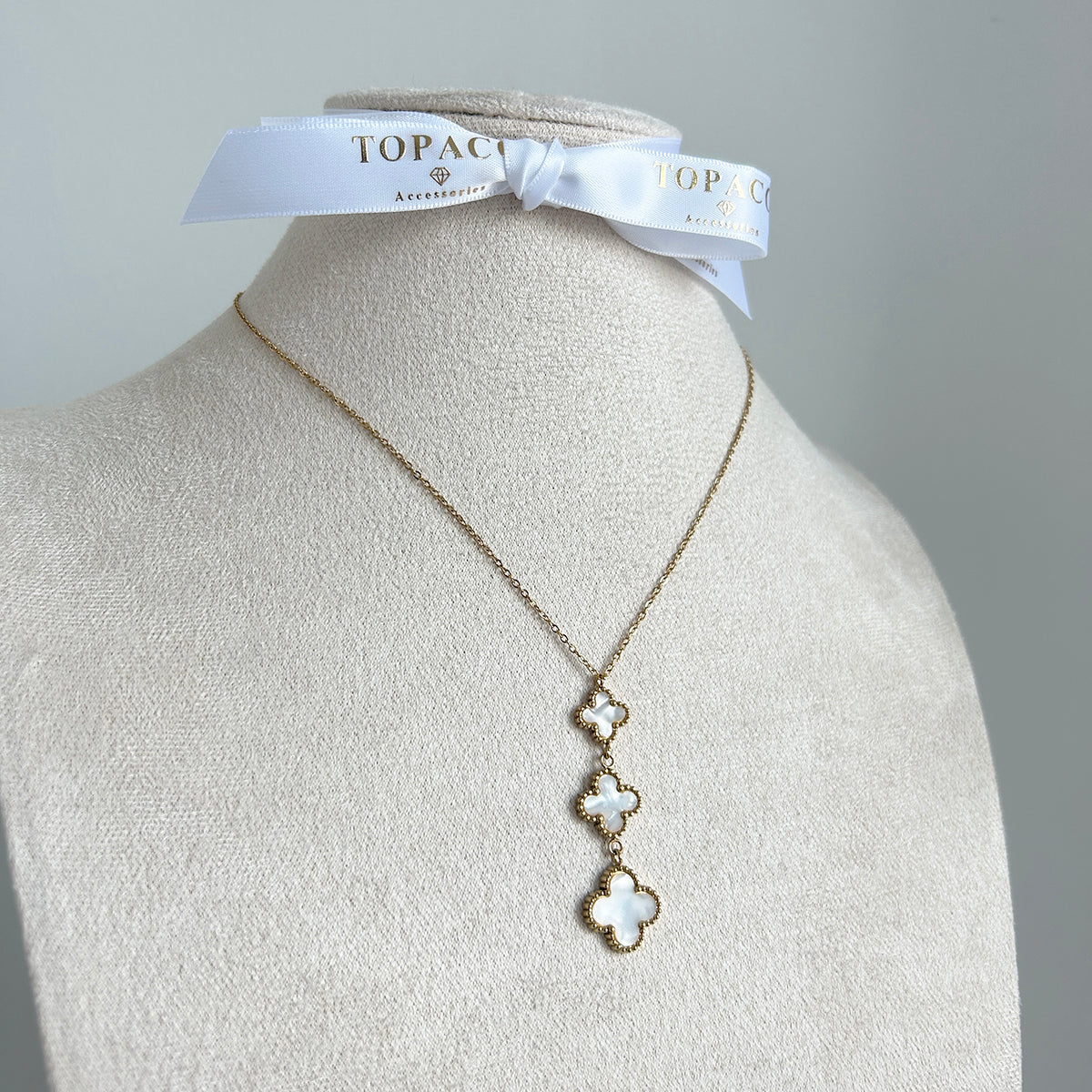 Violet / / NECKLACES