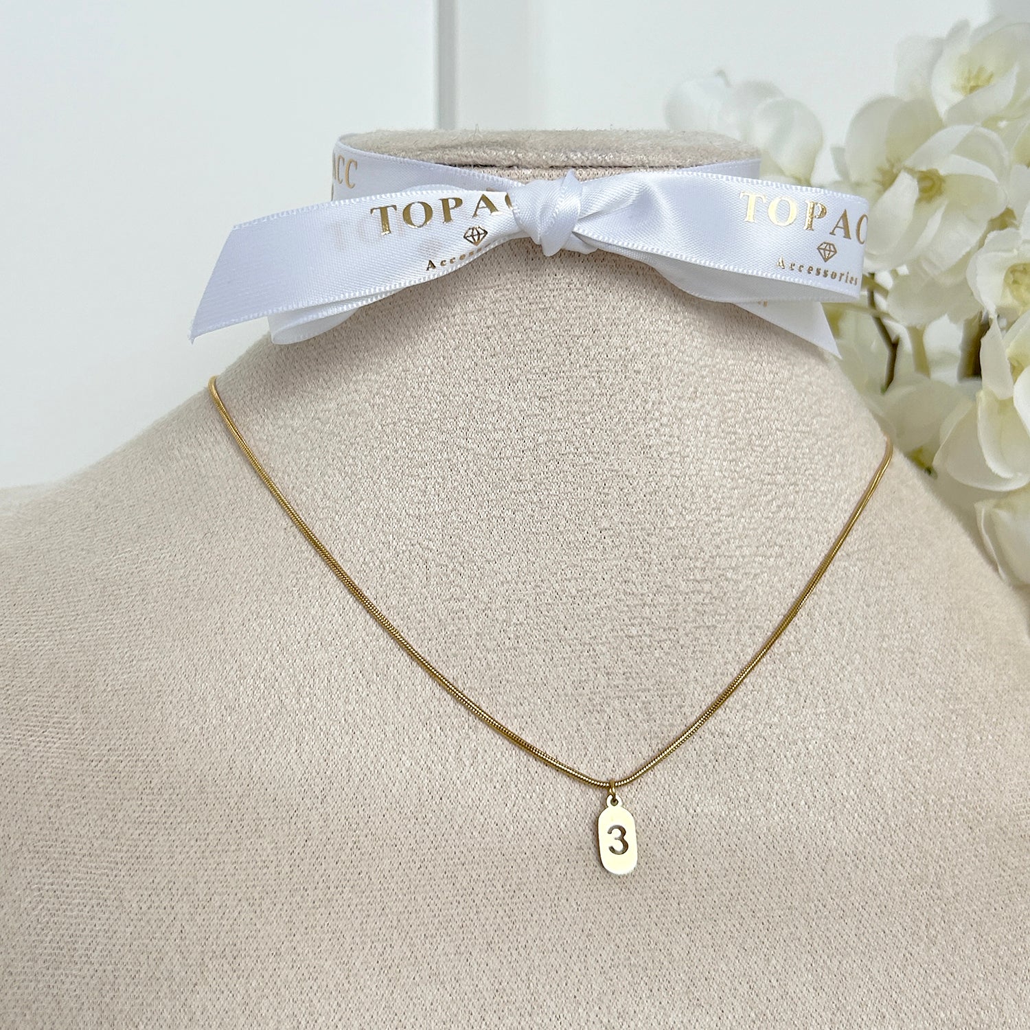 Pamela / / NECKLACES