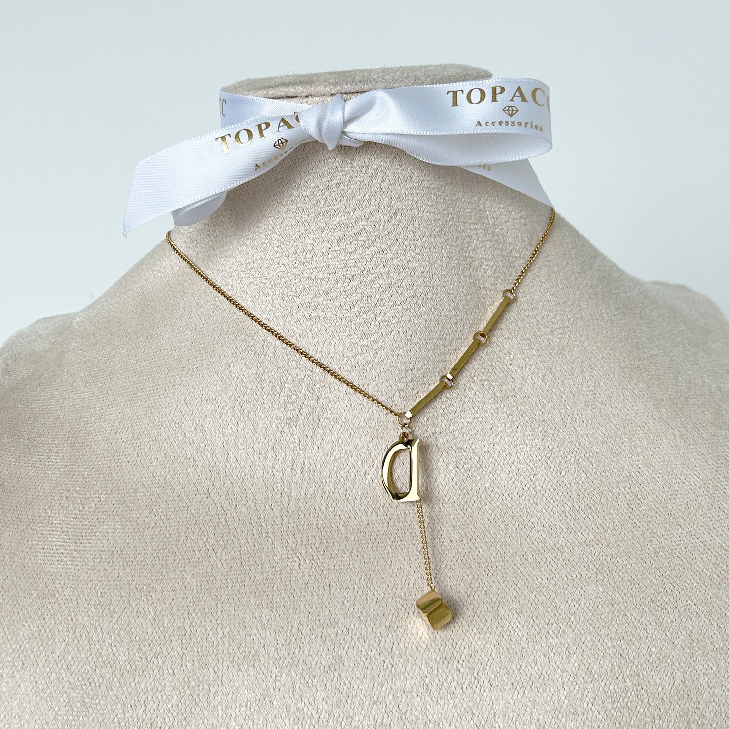 Lillian / / NECKLACES
