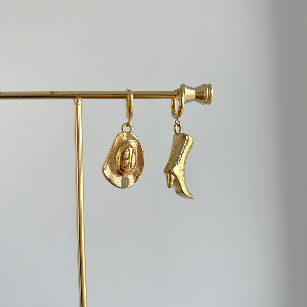 Western Cowboy Earrings.