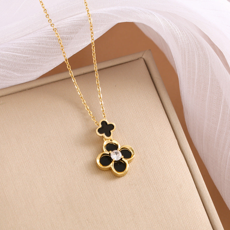 ANGELA / / NECKLACE