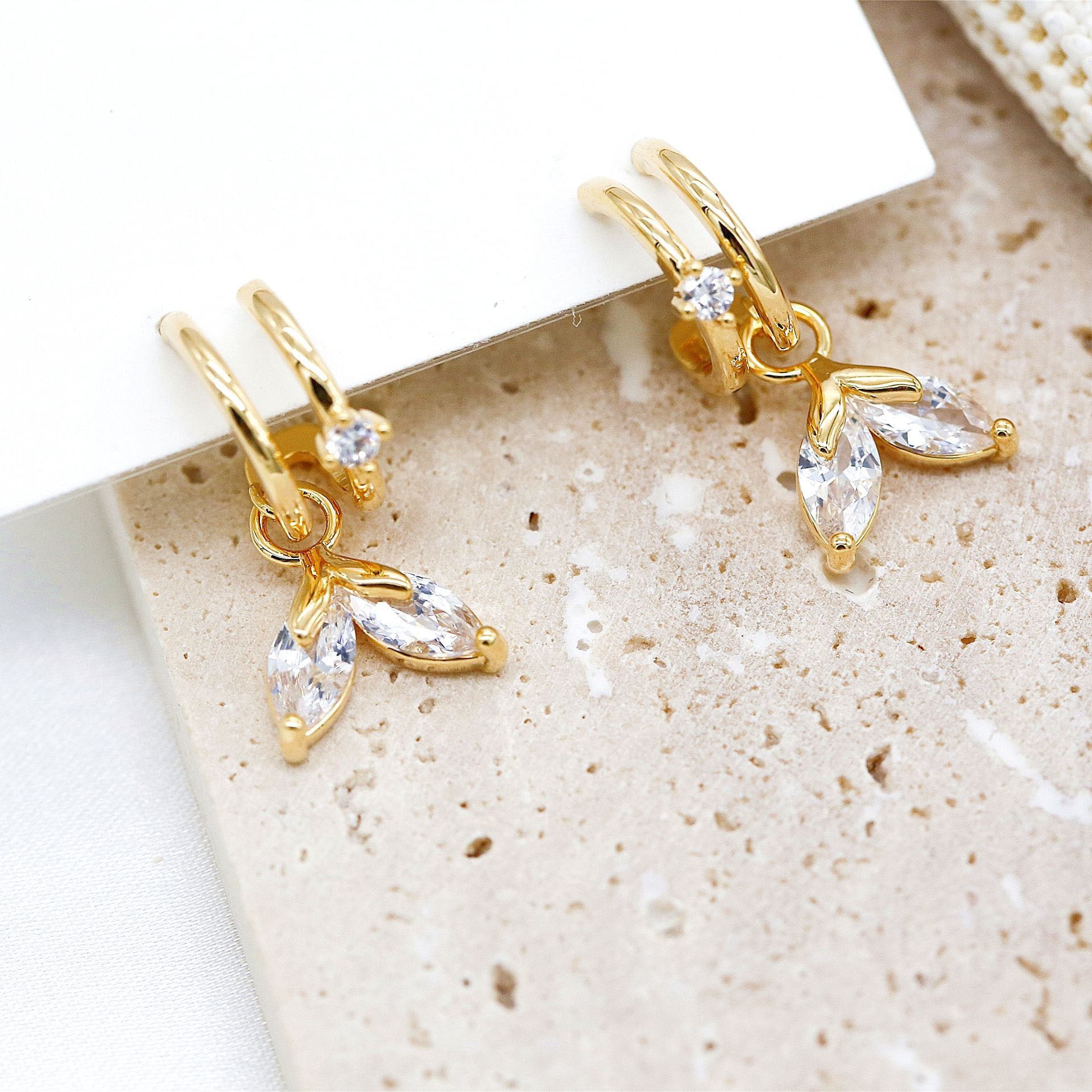 Annabelle / / EARRING