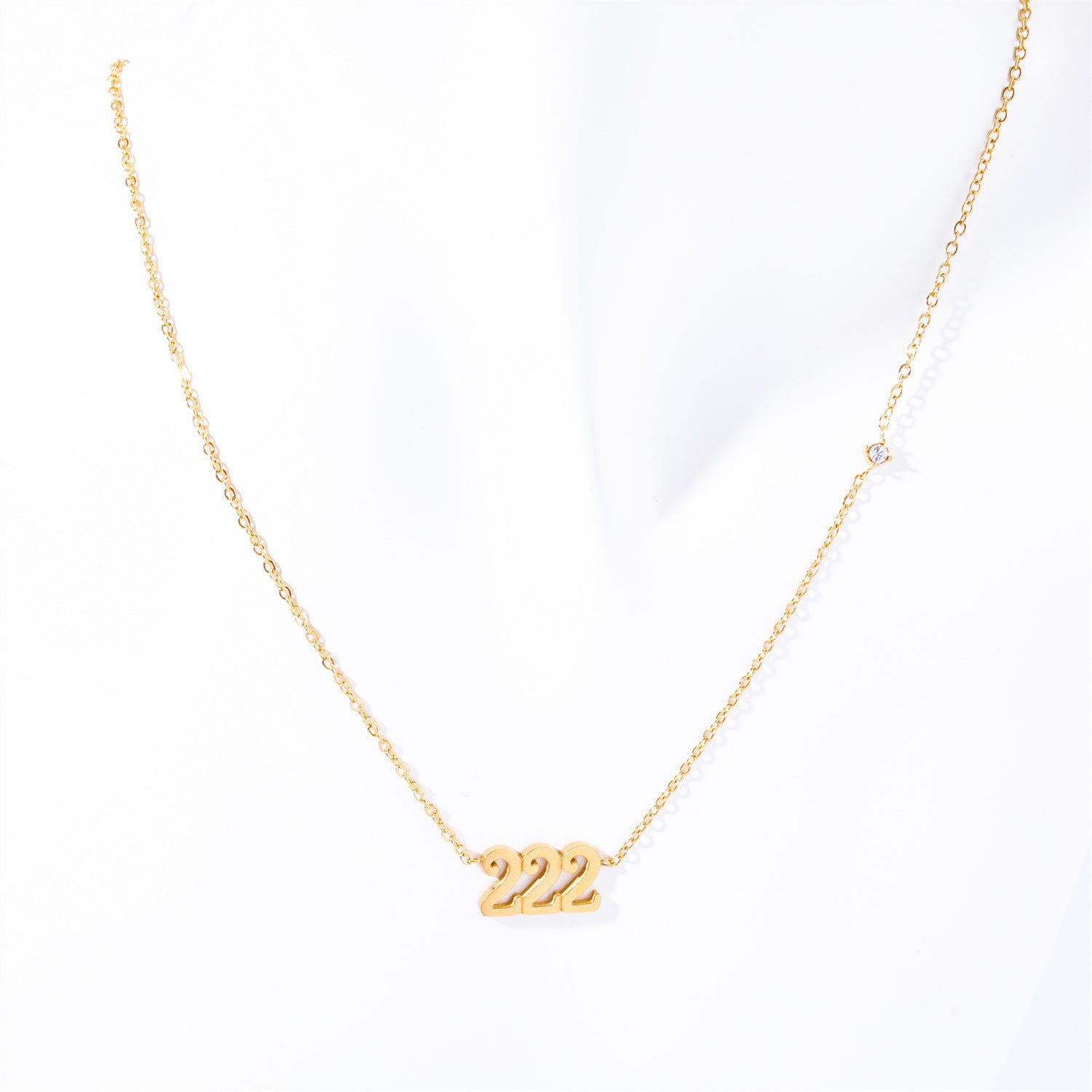 LUCKY NUMBER / / NECKLACE