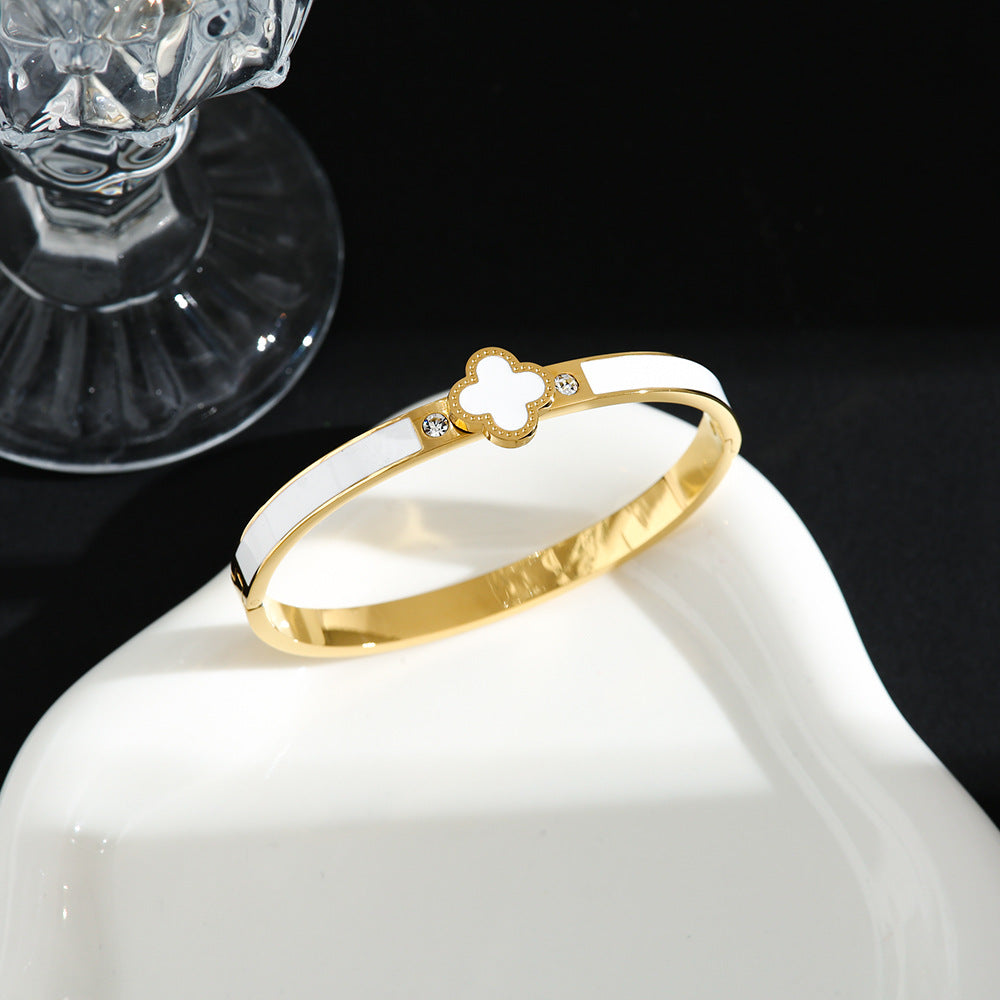 MARIA // BANGLE / / GOLD