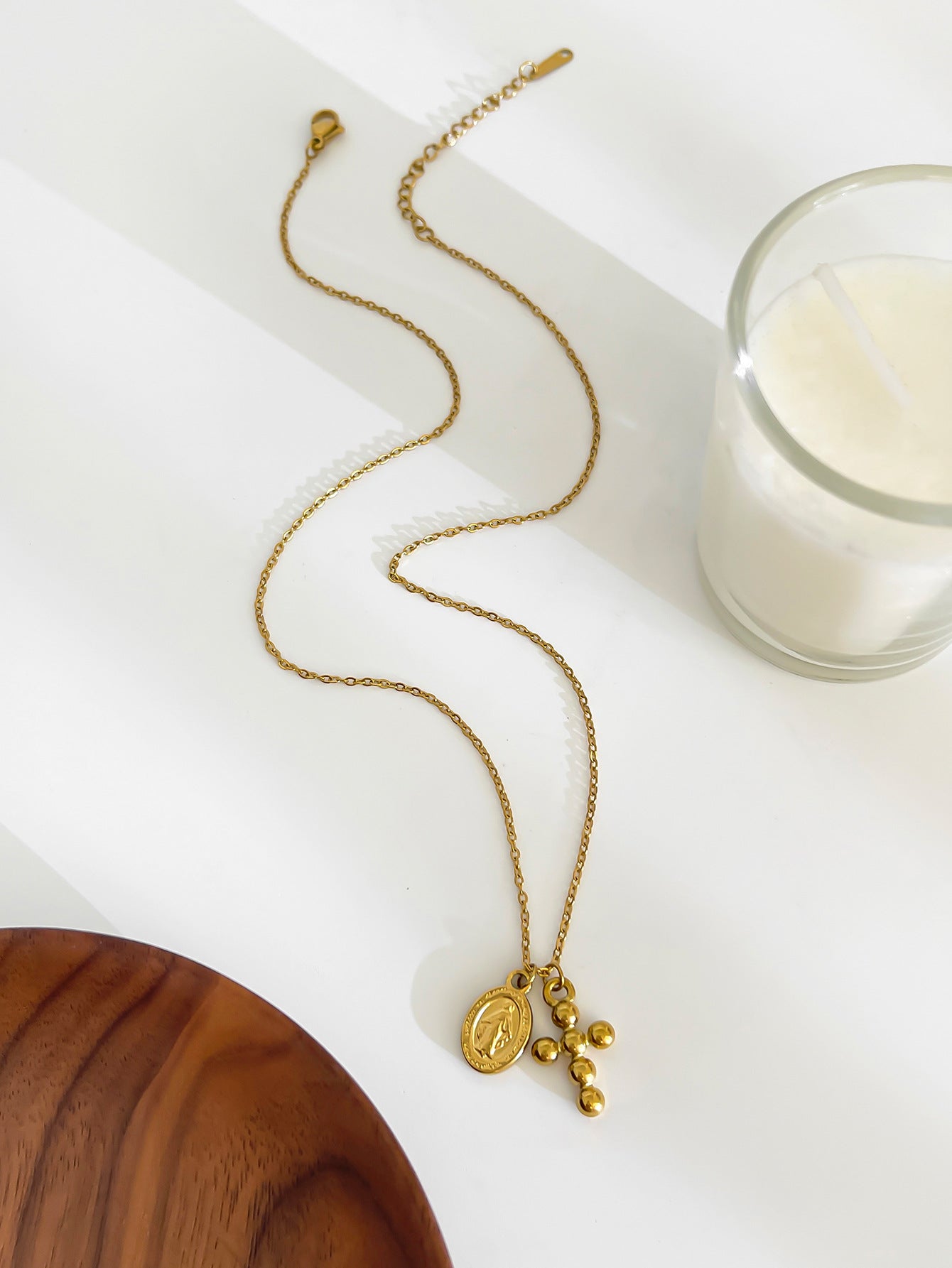 Lillian / / NECKLACE