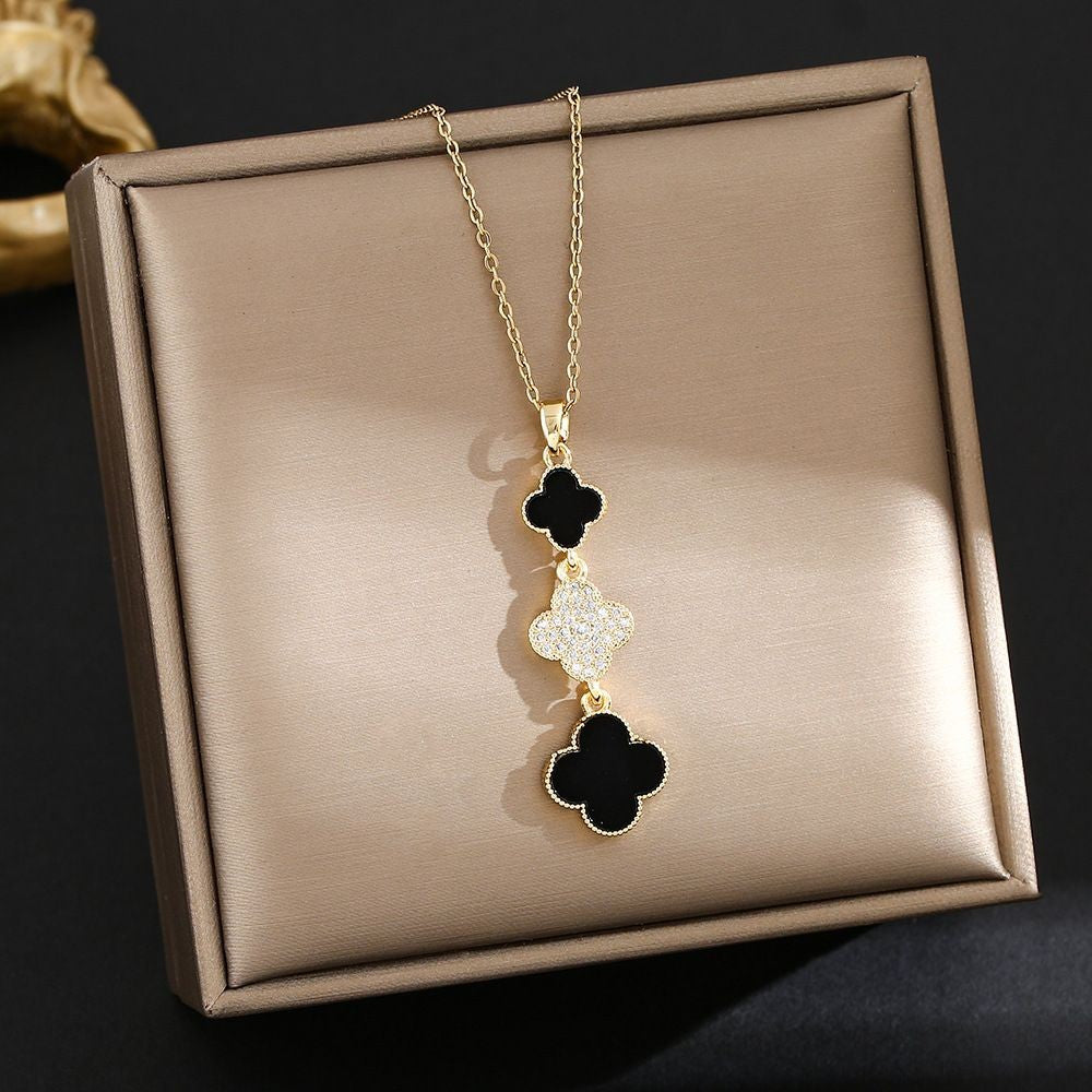ANGELA / / NECKLACE