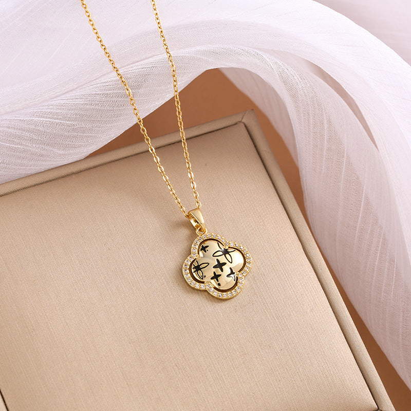 ANGELA / / NECKLACE