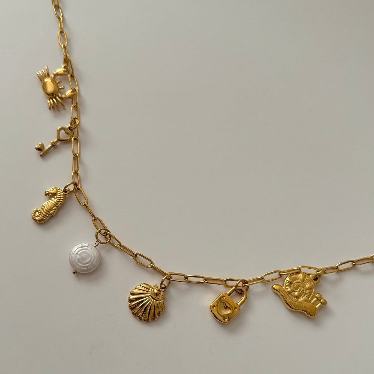 SUMMER / / NECKLACE