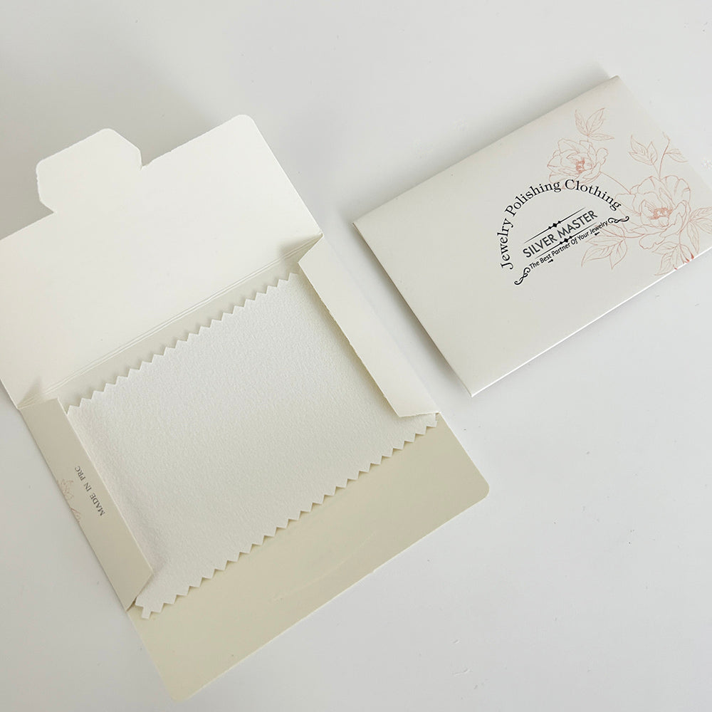 Wholesale of accessories