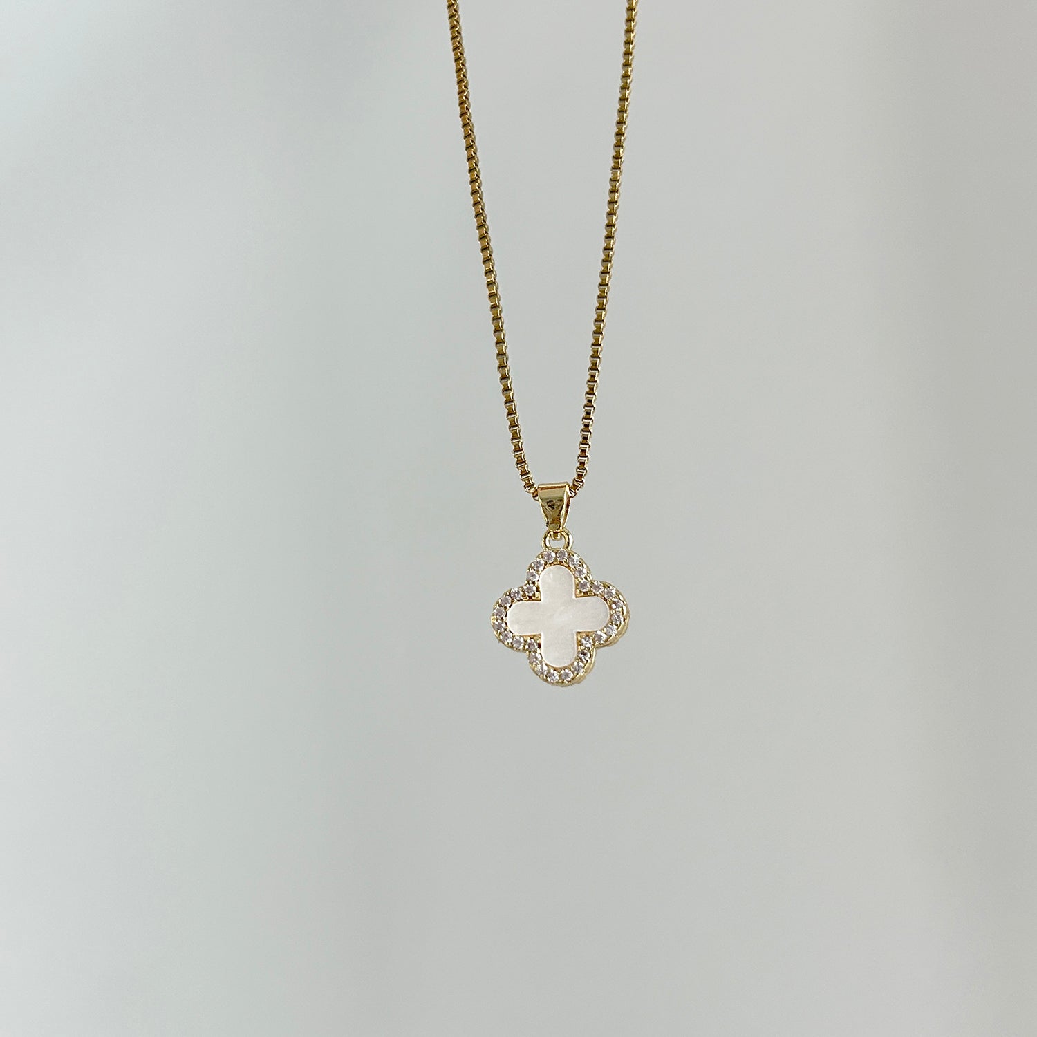 Hulda / / NECKLACES