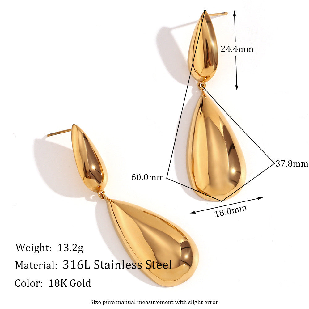 DROPS / / EARRINGS