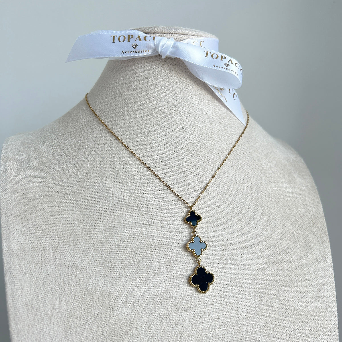 Violet / / NECKLACES