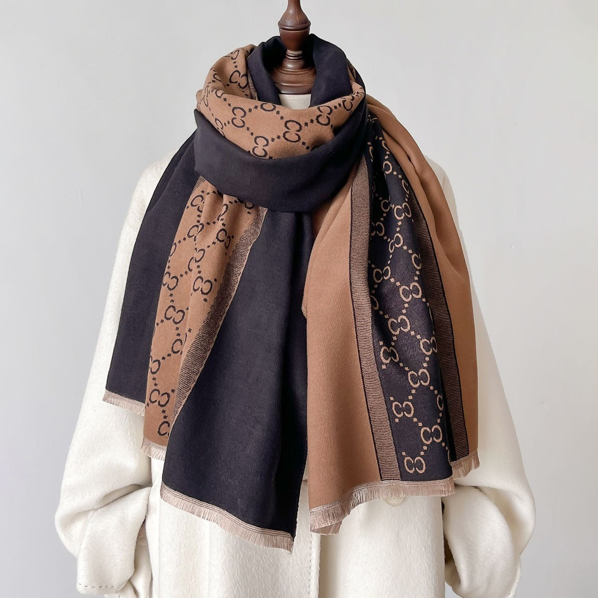 Bernice  / / SCARVES, SHAWLS