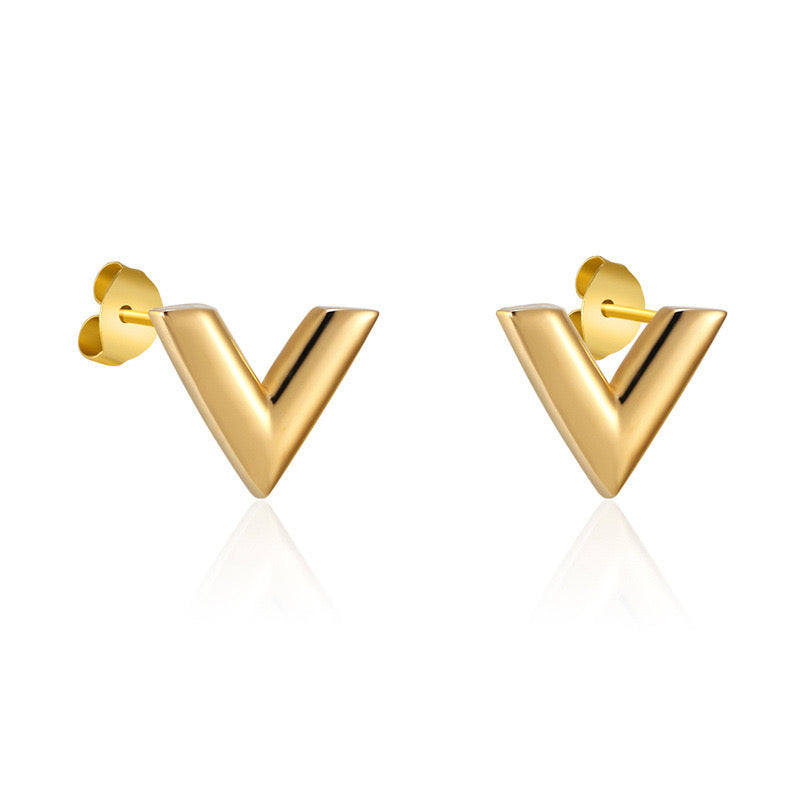 VV / / Bracelet Necklace Earrings Set
