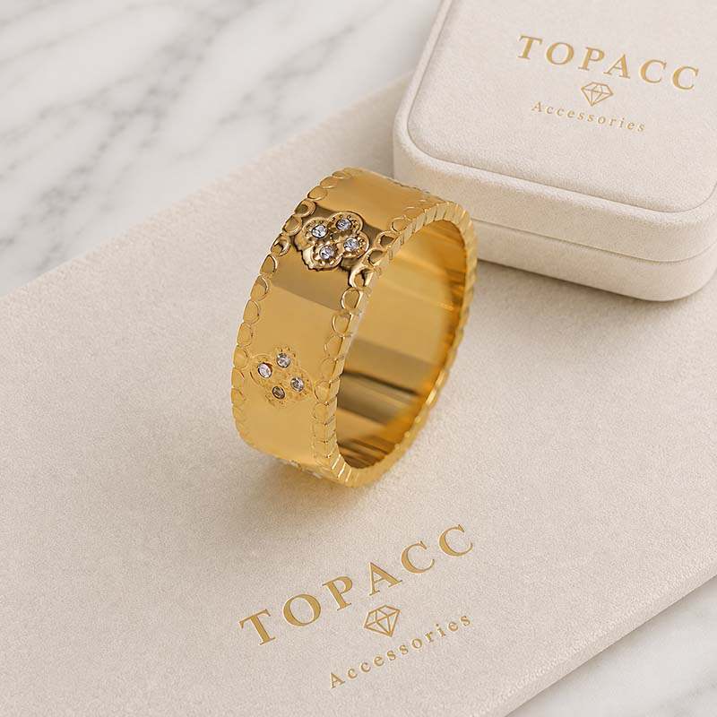 ZIRCON FLOWERE / RING