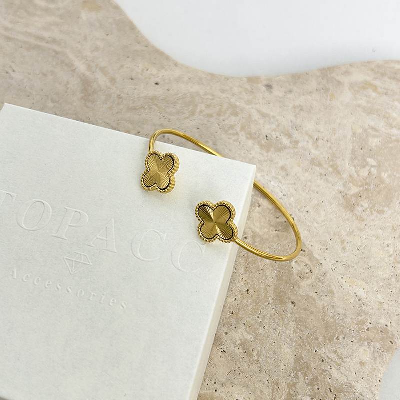 FLOWERS / BANGLE