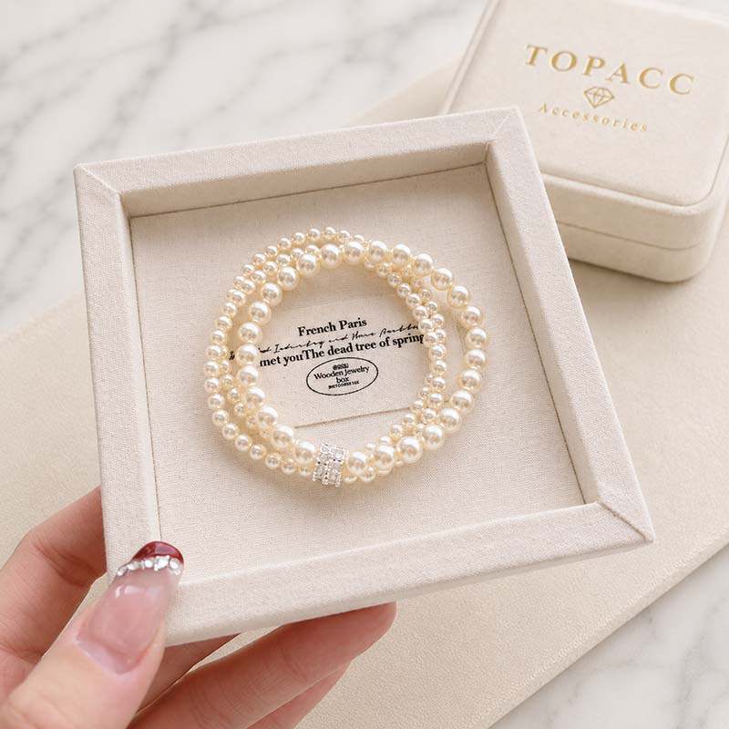 Lucky Pear / Bead Bracelet